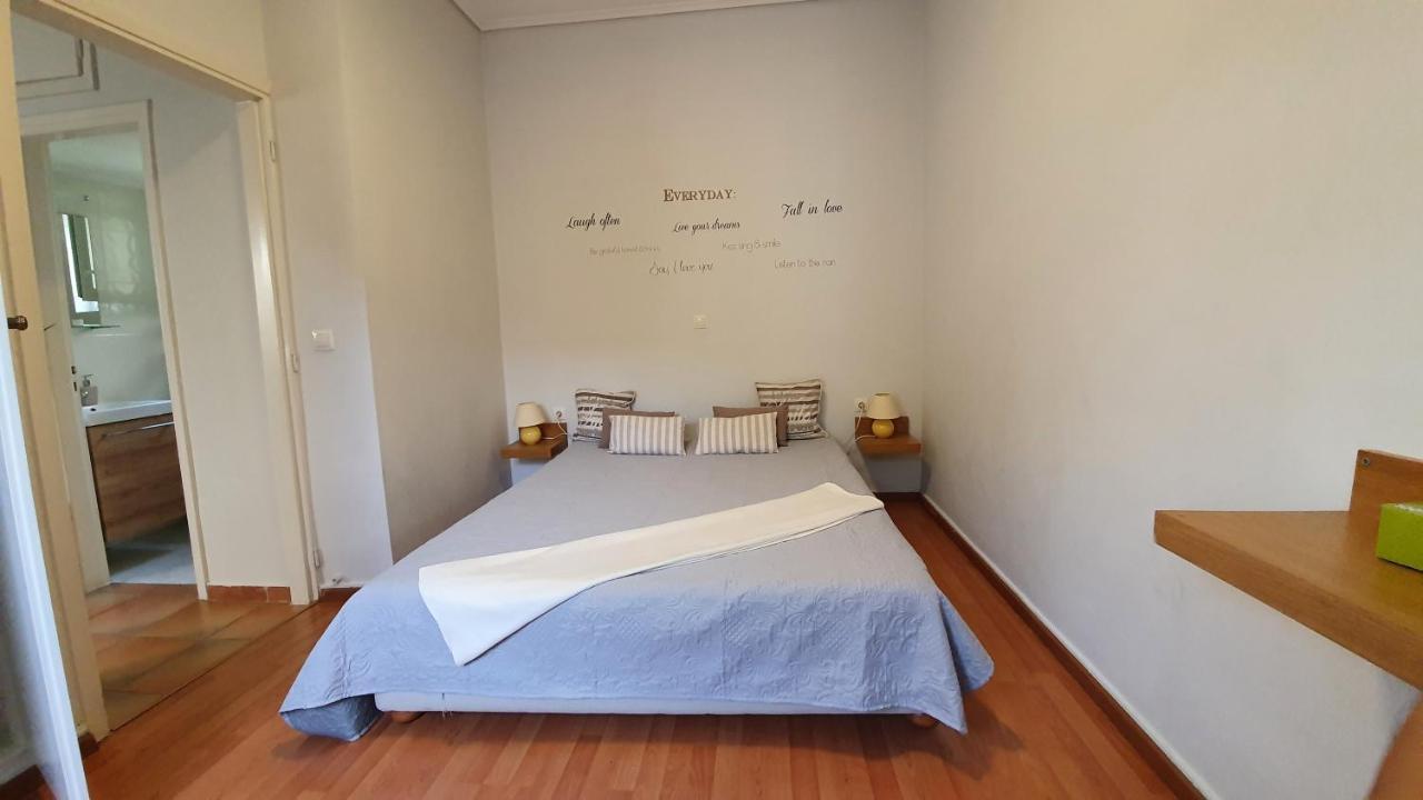 Cozy Seaside Studio In Lemos Vouliagmenis Athene Buitenkant foto